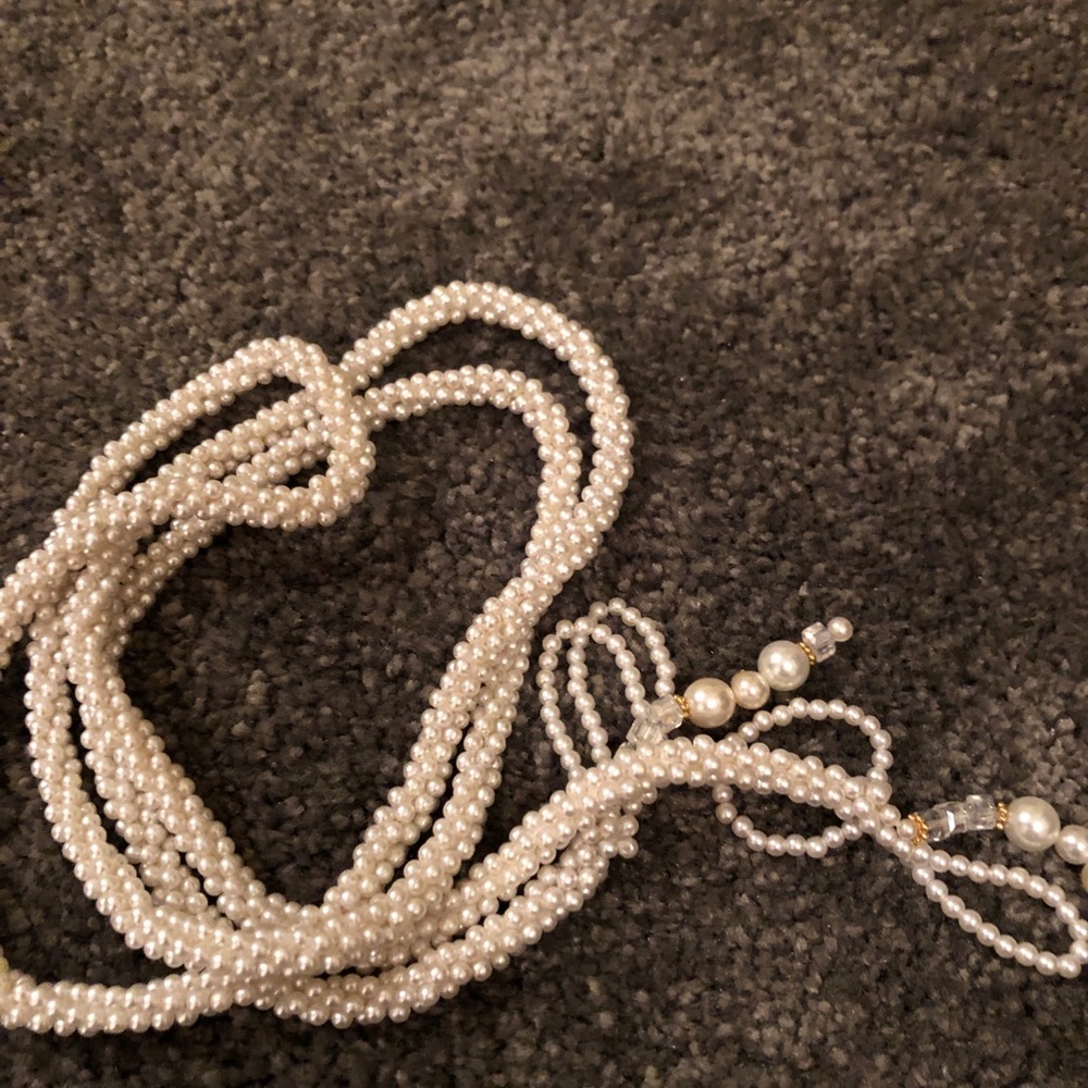 Pearl lariat necklace